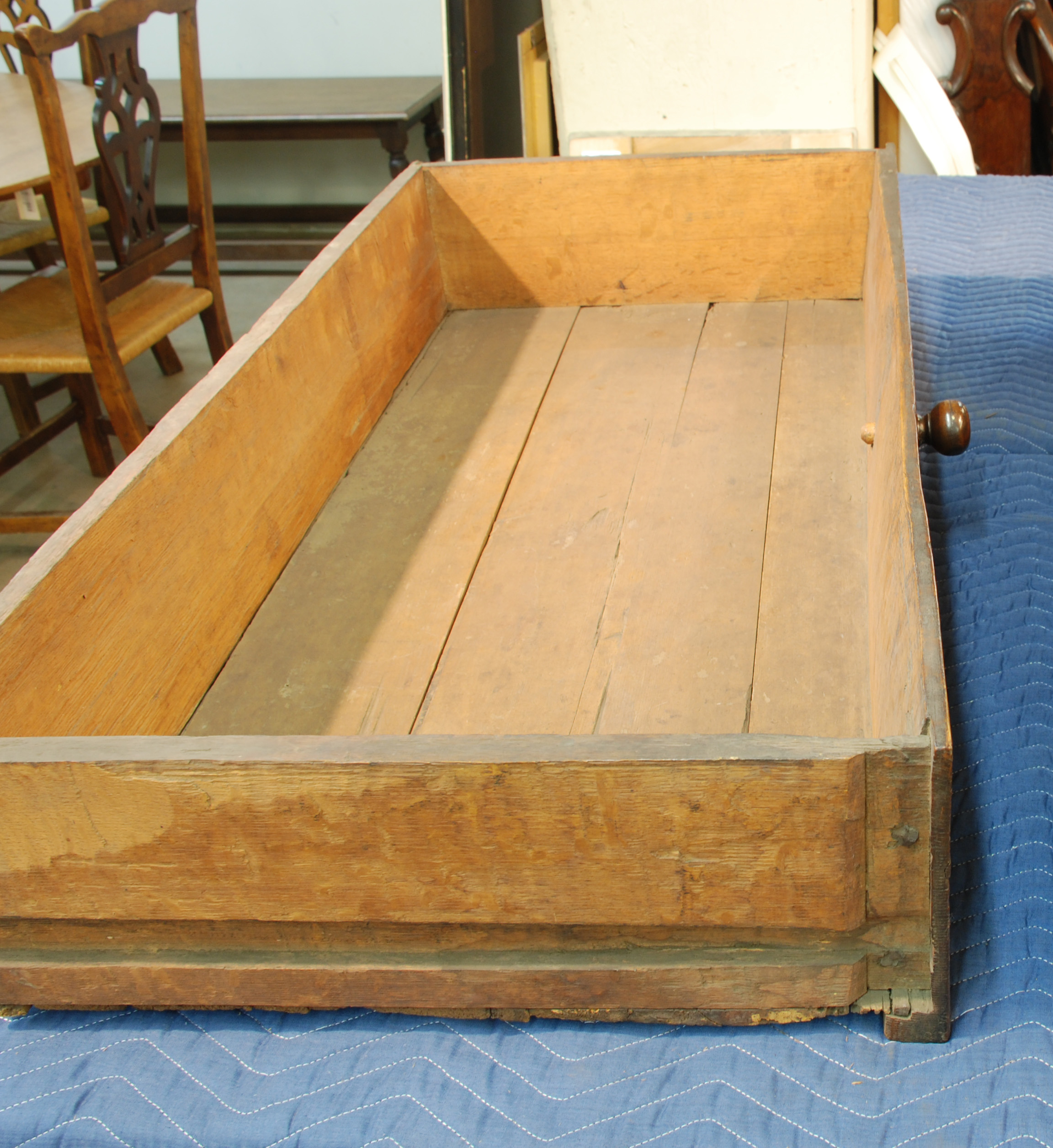 There. Now you know how to make 17th-century New England drawers.