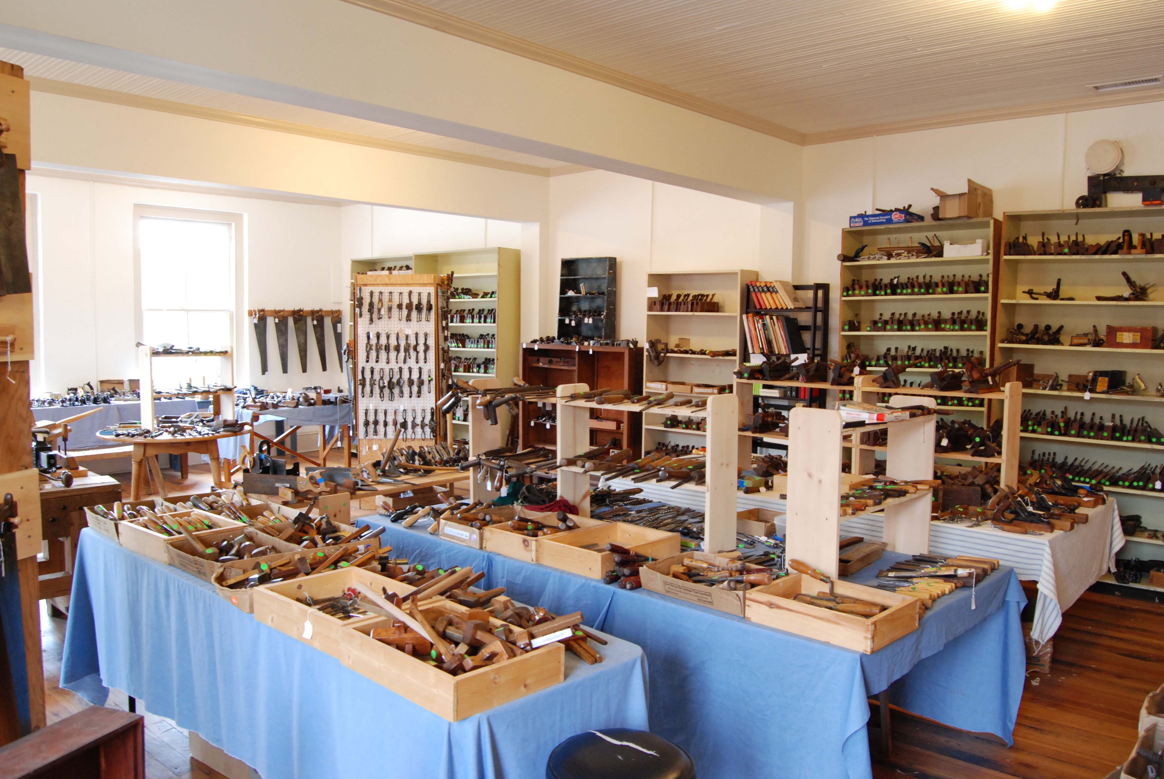 Woodworking tool stores near me